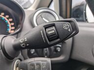 Ford Fiesta ZETEC 17