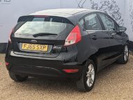 Ford Fiesta ZETEC 9