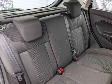 Ford Fiesta ZETEC 25