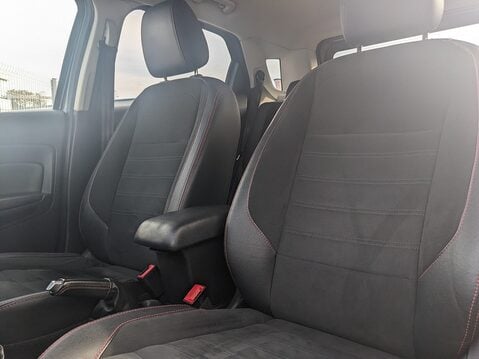 Ford Ecosport ST-LINE 16