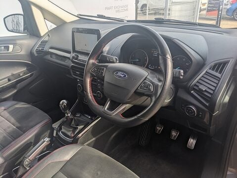 Ford Ecosport ST-LINE 14