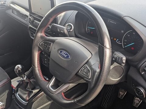 Ford Ecosport ST-LINE 20