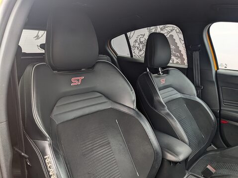Ford Focus ST ECOBLUE 13