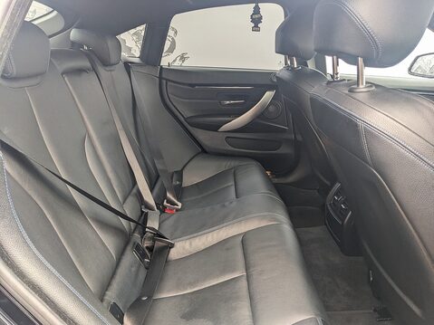 BMW 4 Series 420D M SPORT GRAN COUPE 16