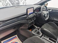 Ford Focus ST ECOBLUE 14