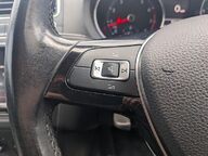 Volkswagen Polo SE TSI DSG 16