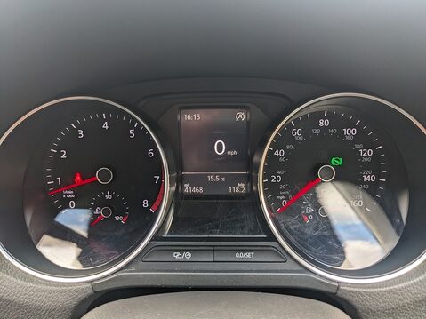 Volkswagen Polo SE TSI DSG 32