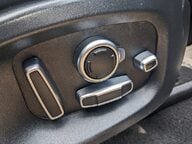 Jaguar E-Pace D180 R-Dynamic HSE 26