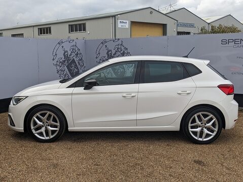 SEAT Ibiza TSI FR 4