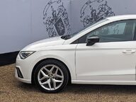 SEAT Ibiza TSI FR 5