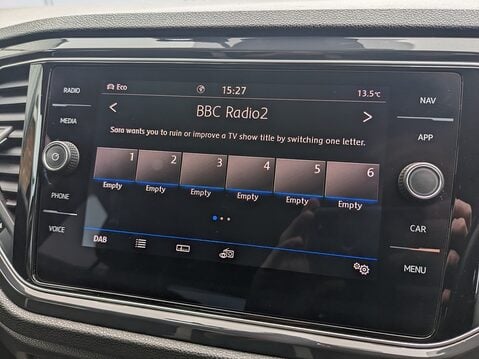 Volkswagen T-Roc SEL TSI 4MOTION DSG 30