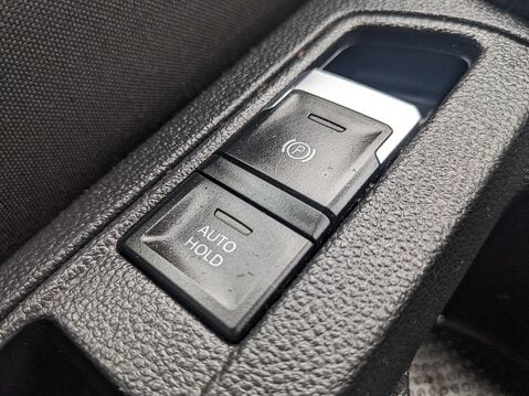 Volkswagen T-Roc SEL TSI 4MOTION DSG 27