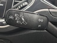 Volkswagen T-Roc SEL TSI 4MOTION DSG 25