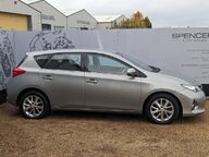 Toyota Auris ICON VALVEMATIC 10