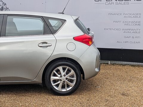 Toyota Auris ICON VALVEMATIC 6