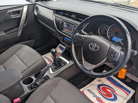 Toyota Auris ICON VALVEMATIC 12