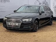 Audi A4 AVANT TFSI SPORT 29