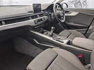 Audi A4 AVANT TFSI SPORT 9