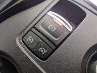 Renault Kadjar ICONIC TCE EDC 32