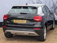 Audi Q2 TFSI SPORT 9
