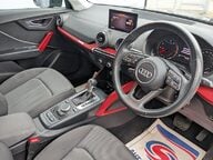 Audi Q2 TFSI SPORT 12