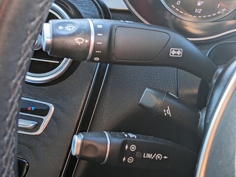 Mercedes-Benz GLC GLC 220 D 4MATIC AMG LINE PREMIUM 24