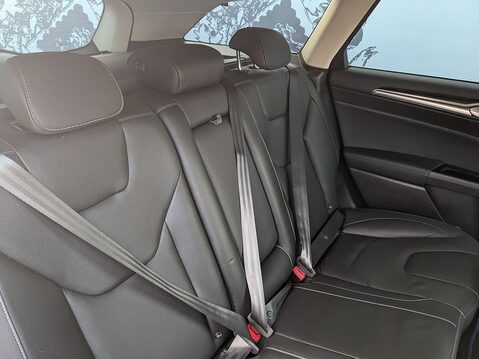 Ford Mondeo TITANIUM TDCI 16