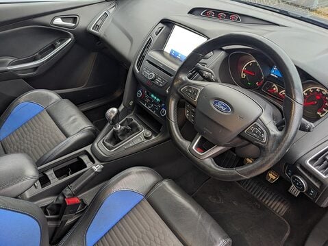 Ford Focus ST-2 TDCI 12