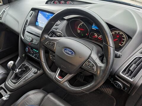 Ford Focus ST-2 TDCI 14