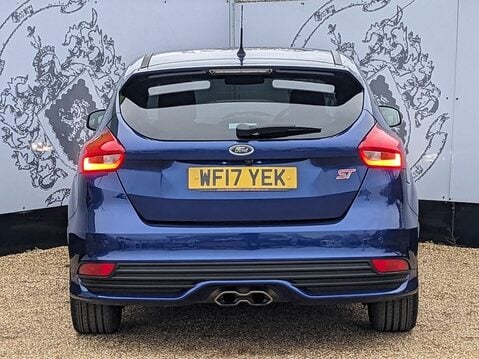 Ford Focus ST-2 TDCI 8