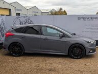 Ford Focus ST-3 10