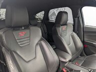 Ford Focus ST-3 13