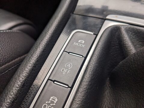 Volkswagen Golf TDI BlueMotion Tech GTD 34