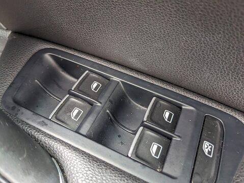 Volkswagen Golf TDI BlueMotion Tech GTD 26