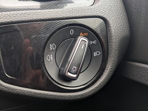 Volkswagen Golf TDI BlueMotion Tech GTD 29