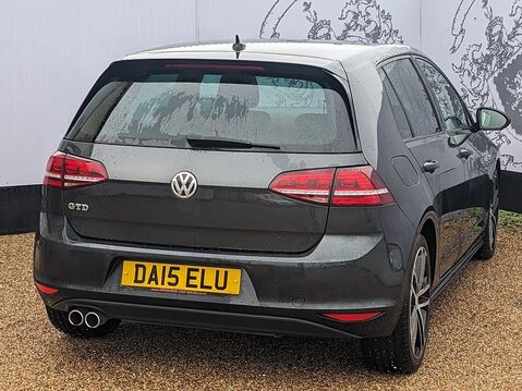 Volkswagen Golf TDI BlueMotion Tech GTD 9