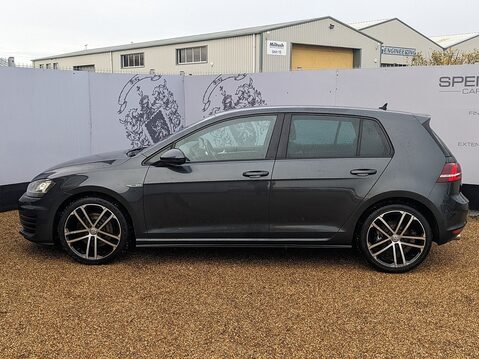 Volkswagen Golf TDI BlueMotion Tech GTD 4
