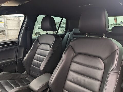 Volkswagen Golf TDI BlueMotion Tech GTD 15