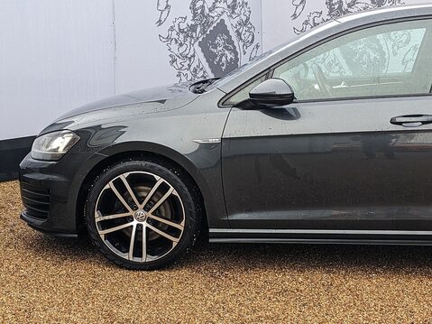 Volkswagen Golf TDI BlueMotion Tech GTD 5