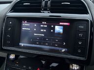 Jaguar XE PRESTIGE 36