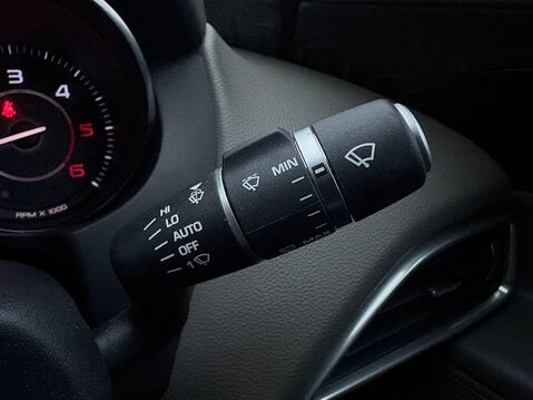 Jaguar XE PRESTIGE 31