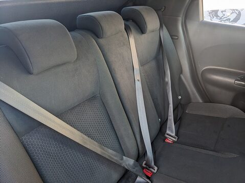 Nissan Juke N-CONNECTA XTRONIC 18