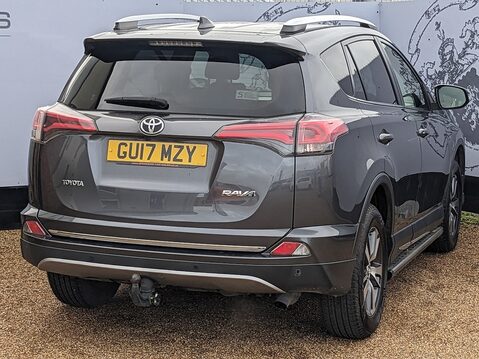 Toyota Rav4 D-4D Business Edition 9
