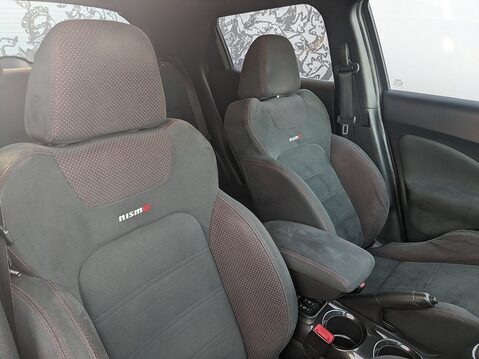 Nissan Juke DIG-T Nismo RS 13