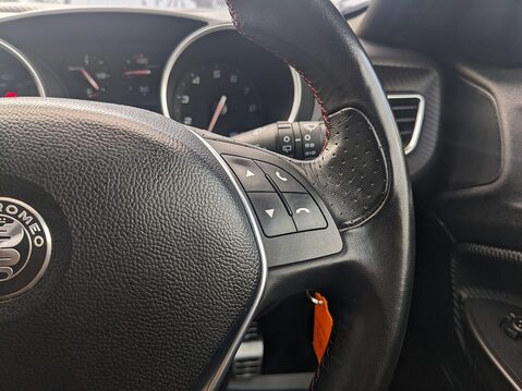 Alfa Romeo Giulietta TB SPRINT 23