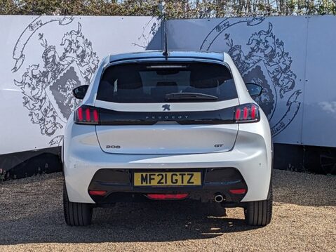 Peugeot 208 PURETECH GT S/S 8