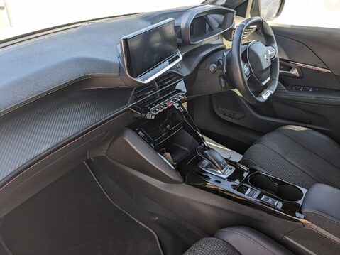 Peugeot 208 PURETECH GT S/S 18