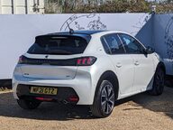 Peugeot 208 PURETECH GT S/S 9