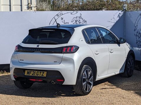Peugeot 208 PURETECH GT S/S 9