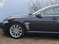 Jaguar XF D PORTFOLIO 5